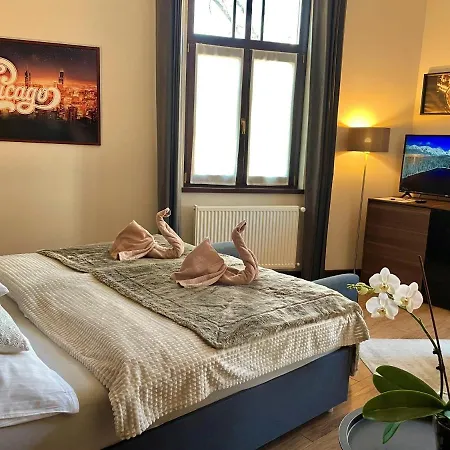 Chicago Vendeghaz Szentes