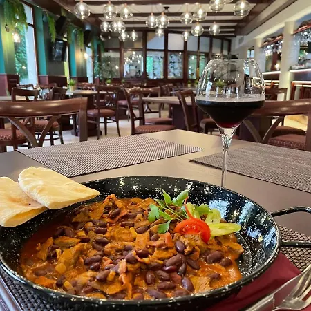 Chicago Vendeghaz 4* Szentes