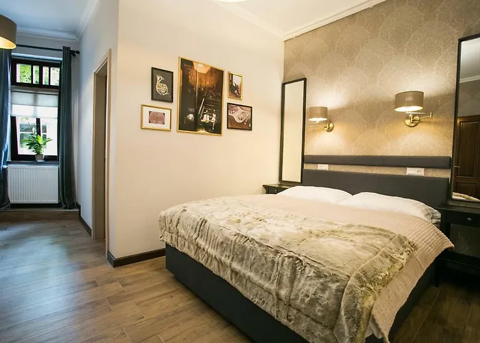 B&B Chicago Vendeghaz Szentes